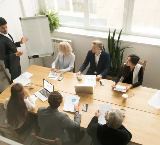 Mettre en place des mesures de prévention des risques est essentiel pour protéger les collaborateurs et sécuriser les activités de l’entreprise.
